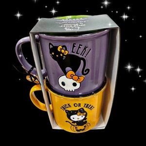 NWT Hello Kitty Halloween Mug Bundle
2 pack